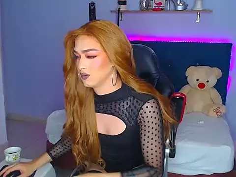 Lunadool online show from 10/07/25, 03:02