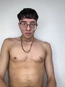 Snapshot of arthurdavies chatting on 11/26/25, 06:24 arthurdavies online show from 11/26/25, 06:24