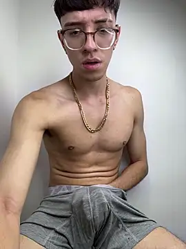 Snapshot of arthurdavies chatting on 11/13/25, 05:55 arthurdavies online show from 11/13/25, 05:55