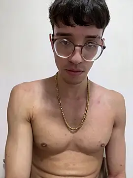 Snapshot of arthurdavies chatting on 11/22/25, 06:56 arthurdavies online show from 11/22/25, 06:56