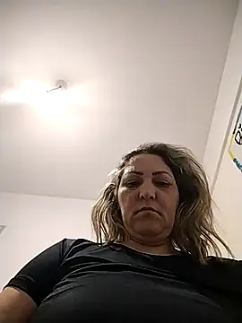 Lunita86 online show from 11/17/25, 02:26