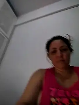 Snapshot of Lunita86 chatting on 02/26/26, 02:33 Lunita86 online show from 02/26/26, 02:33