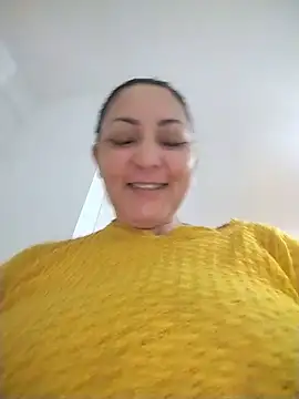 Snapshot of Lunita86 chatting on 06/07/26, 03:39 Lunita86 online show from 06/07/26, 03:39