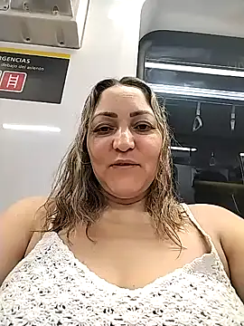 Snapshot of Lunita86 chatting on 01/12/26, 01:23 Lunita86 online show from 01/12/26, 01:23