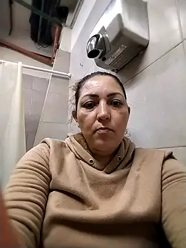 Lunita86 online show from 04/14/26, 03:50