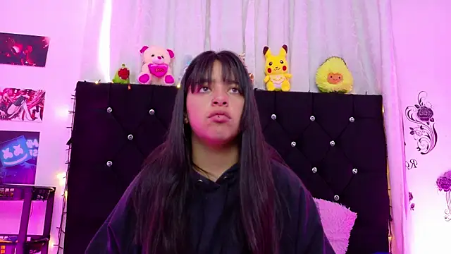 queen salomme online show from 10/17/25, 11:23