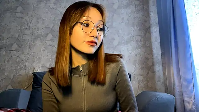 SetsukoBuddemeyer online show from 10/03/25, 07:32