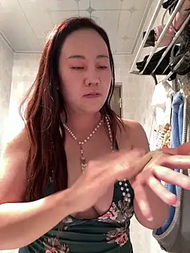 Kayla-love online show from 02/09/26, 09:18