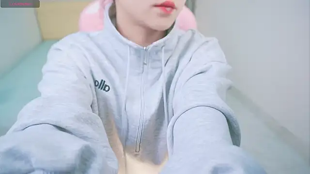 Cherry-26 online show from 12/16/25, 03:05