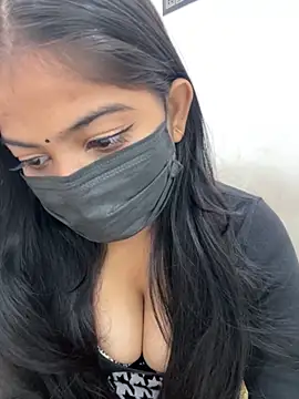 Rihana 01 online show from 10/30/25, 07:50