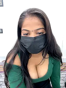 Rihana 01 online show from 11/11/25, 09:59