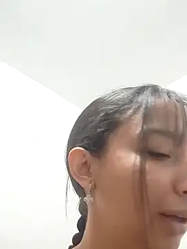 Vale stone  online show from 02/09/26, 11:36