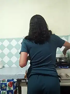 Vale stone  online show from 01/06/26, 10:47