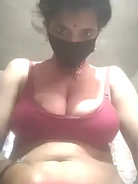 Snapshot of Hott_cutgirl chatting on 10/16/25, 08:44 Hott cutgirl online show from 10/16/25, 08:44