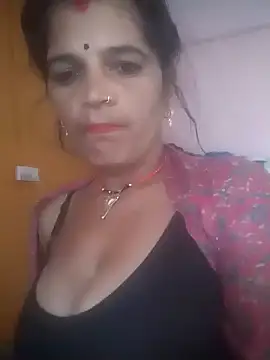 Snapshot of Hott_cutgirl chatting on 10/04/25, 11:34 Hott cutgirl online show from 10/04/25, 11:34