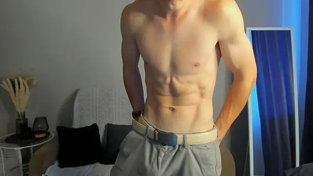 Max Foks online show from 09/18/25, 08:17