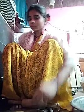 R Roshni online show from 12/18/25, 10:57