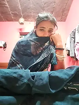 Snapshot of R_Roshni chatting on 09/20/25, 04:23 R Roshni online show from 09/20/25, 04:23