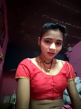 Snapshot of R_Roshni chatting on 11/20/25, 12:55 R Roshni online show from 11/20/25, 12:55