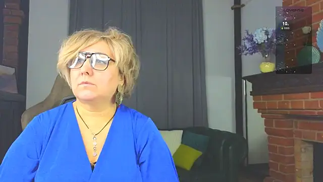 Marta Wils online show from 11/26/25, 02:55