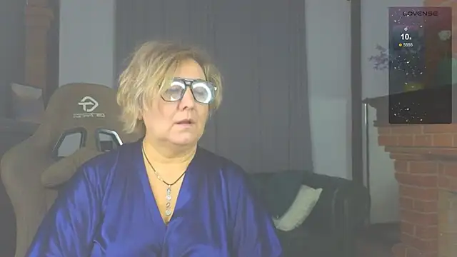 Marta Wils online show from 12/02/25, 06:37