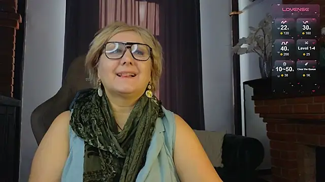 Marta Wils online show from 10/23/25, 02:43