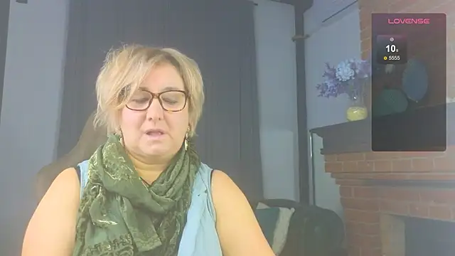 Marta Wils online show from 11/21/25, 04:11