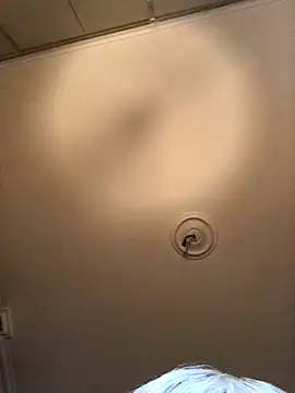 Snapshot of juliaoneandonly chatting on 10/04/25, 10:50 juliaoneandonly online show from 10/04/25, 10:50