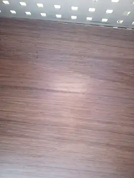 ValeriaLove43211 online show from 04/07/26, 10:28