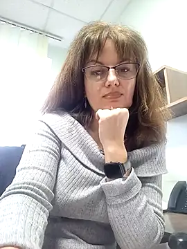 ValeriaLove43211 online show from 11/04/25, 02:43