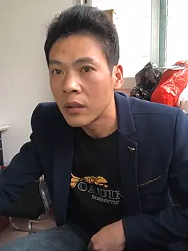 pualldu online show from 11/04/25, 07:56