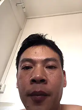 pualldu online show from 10/18/25, 04:58