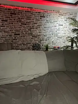 Daniela of 2002 online show from 06/20/26, 07:52