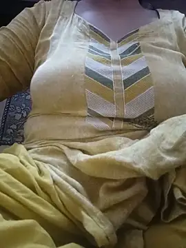 Snapshot of Jeya_thakur chatting on 06/15/26, 06:35 Jeya thakur online show from 06/15/26, 06:35