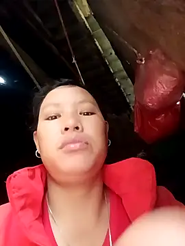 Snapshot of callistra chatting on 11/08/25, 12:03 callistra online show from 11/08/25, 12:03