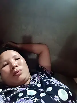 Snapshot of callistra chatting on 10/15/25, 07:16 callistra online show from 10/15/25, 07:16