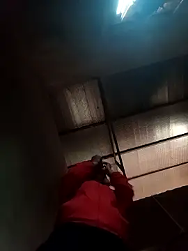 Snapshot of callistra chatting on 11/10/25, 12:59 callistra online show from 11/10/25, 12:59