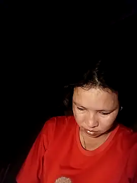 Snapshot of callistra chatting on 11/10/25, 01:05 callistra online show from 11/10/25, 01:05