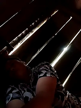 Snapshot of callistra chatting on 10/13/25, 08:38 callistra online show from 10/13/25, 08:38