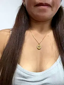 Milky-milk online show from 11/08/25, 01:47