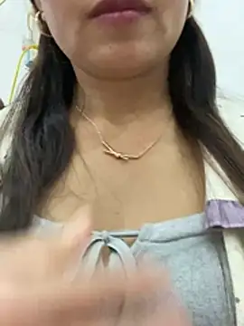 Milky-milk online show from 04/10/26, 03:19