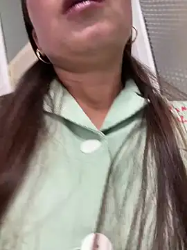 Milky-milk online show from 03/22/26, 11:50