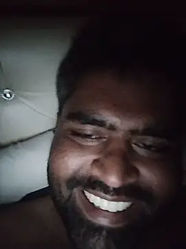 Snapshot of Satish_pune chatting on 06/12/26, 05:21 Satish pune online show from 06/12/26, 05:21