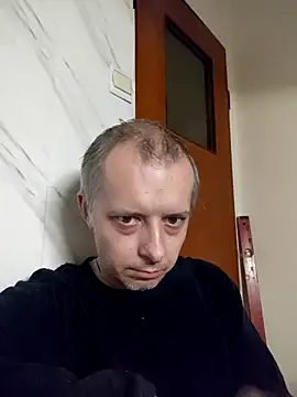 szajbusek41 online show from 02/05/26, 05:36