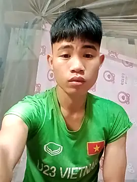 Nhyy xx online show from 04/05/26, 02:51