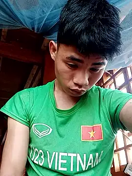 Nhyy xx online show from 04/08/26, 02:13