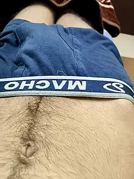 Snapshot of king_boy070 chatting on 12/19/25, 12:07 king boy070 online show from 12/19/25, 12:07