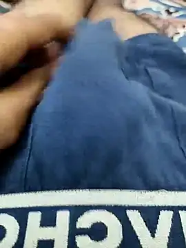 Snapshot of king_boy070 chatting on 10/30/25, 10:46 king boy070 online show from 10/30/25, 10:46