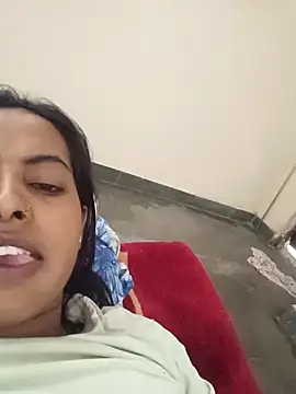 Snapshot of husan-malikaa chatting on 09/23/25, 11:50 husan-malikaa online show from 09/23/25, 11:50