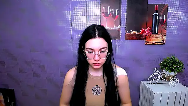 Snapshot of MiraBabe_ chatting on 12/03/25, 08:47 MiraBabe online show from 12/03/25, 08:47